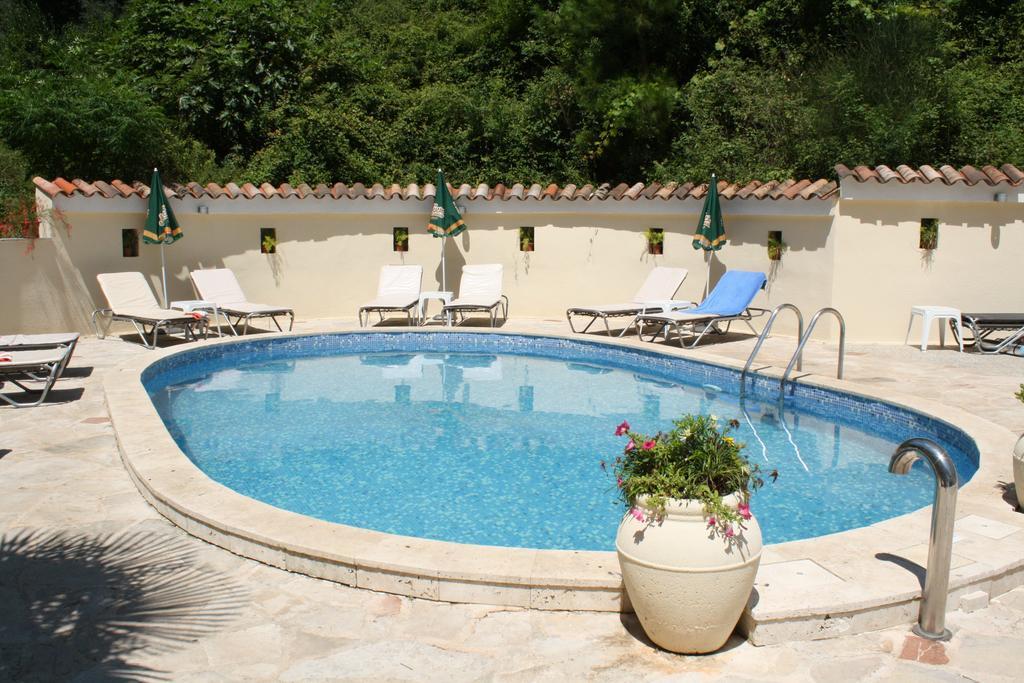 Hotel Danica Петровац Экстерьер фото