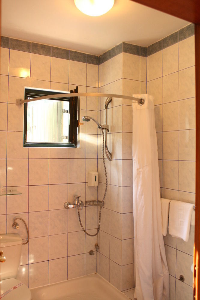 Hotel Danica Петровац Экстерьер фото